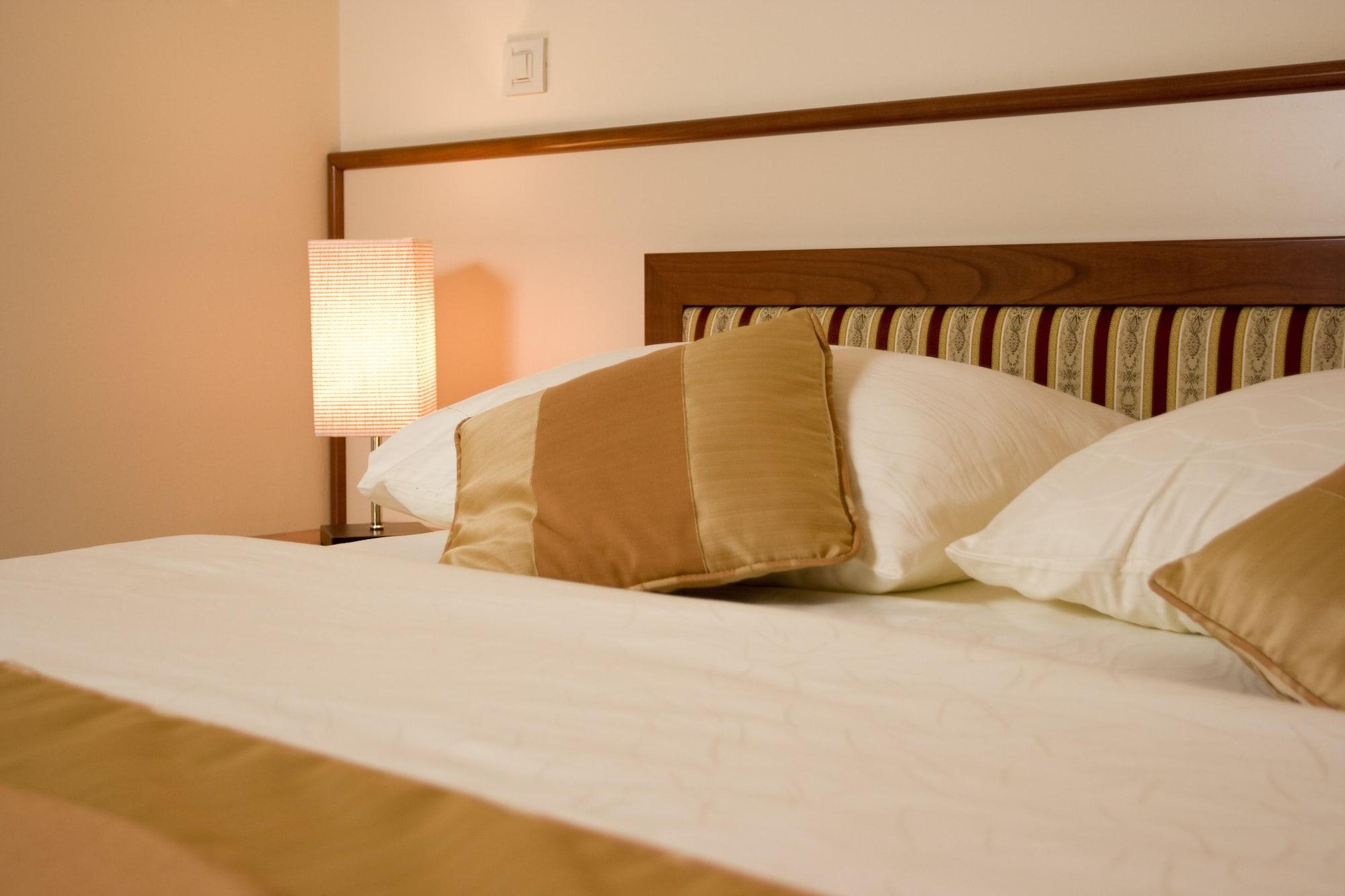 Hotel Trogir Palace ภายนอก รูปภาพ